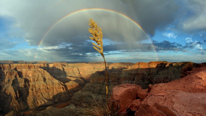 rainbow-canyon